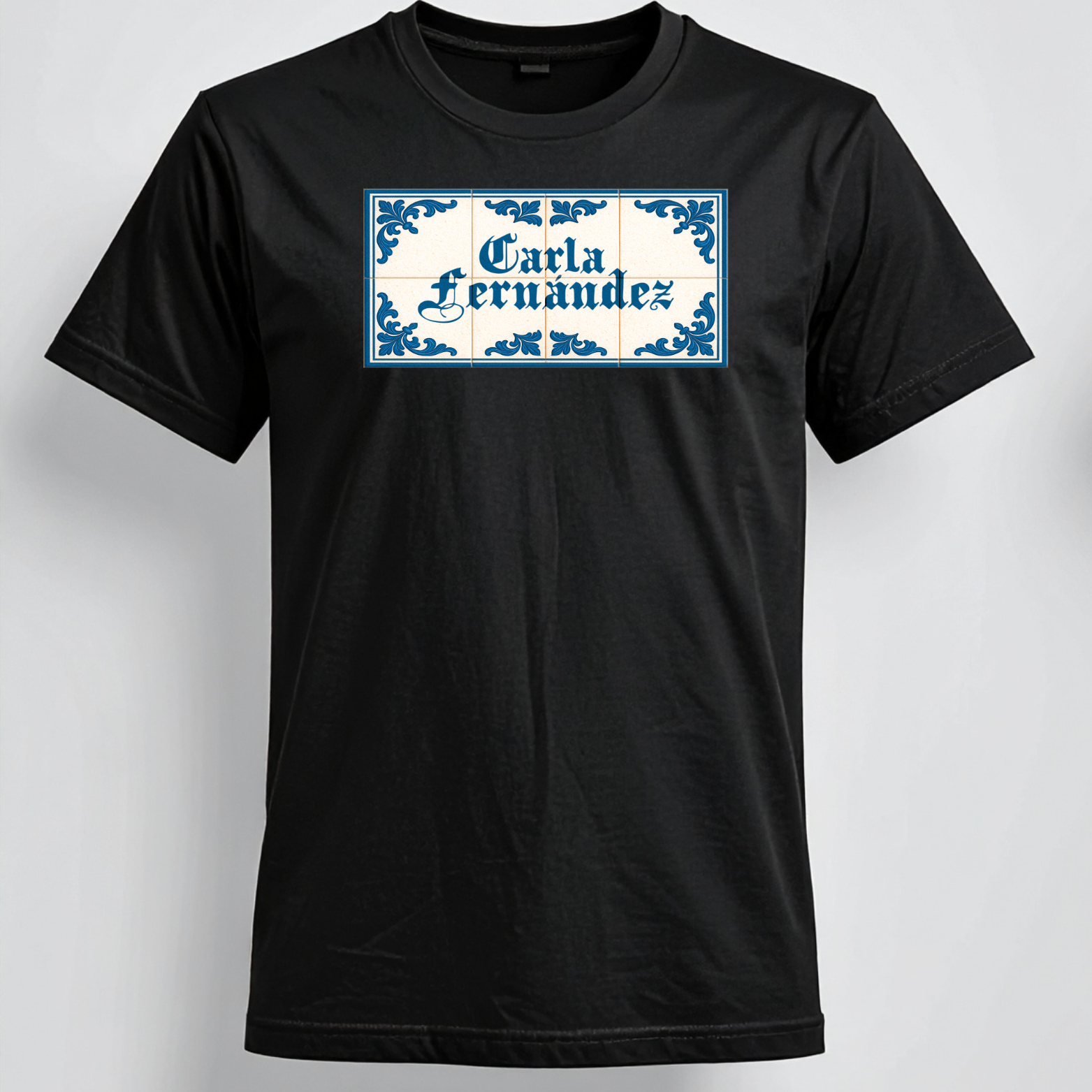 Camiseta "El patio" de Carla Fernández